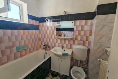 Apartament cu 2 camere decomandat în Tomis Nord - 8