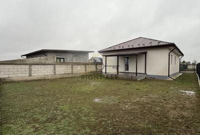 Casă individuală cu 4 camere cu Canalizare în Ciorogârla - 3