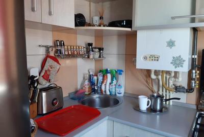 Garsonieră semidecomandată în Viziru 3 - 7