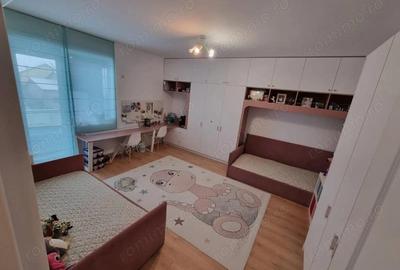 Apartament cu 3 camere decomandat în Central - 1