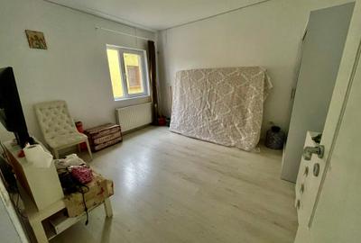 Casa P+1+M. 4 cam. Langa parcul Laurentiu Raiciu - 12