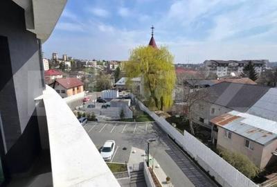 Apartament cu 3 camere în Universității - 3