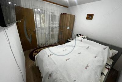 ? Apartament 2 camere parter Zona Lama - 5