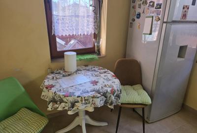 Vand Casa singur in curte 4 camere in Harman aproape de Mega Image - 6