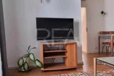 3 Camere Bloc Boutique, Arcul de Triumf - 8