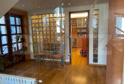 Apartament cu 3 camere ?i 3 bai in vila, zona Schei - 14