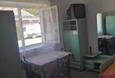 Casă cu 3 camere cu Teren 130 Mp în Tulca - 2