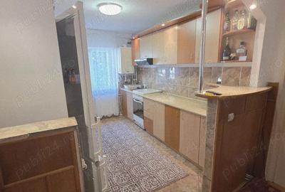 Inchiriez apartament zona Marasti - 4