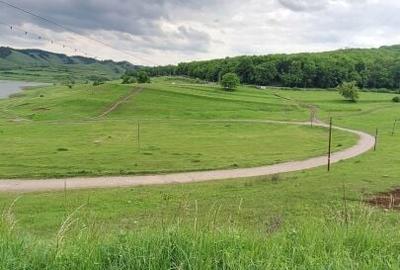 Teren intravilan 18 loturi suprafata totala 9100 mp Medias - 2