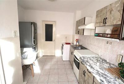 Apartament 2 camere, decomandat zona Simion Barnutiu Apartament 2 camere, decomandat zona Simion Barnutiu - 8