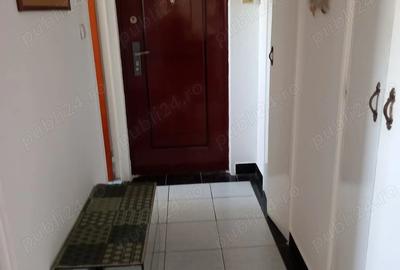 Ofer spre inchiriere garsoniera Ofer spre inchiriere garsoniera - 3