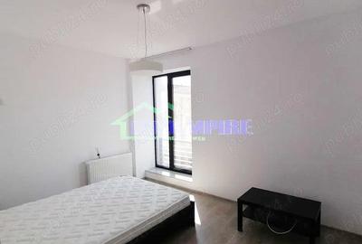 Apartament cu 3 camere decomandat în Peninsula