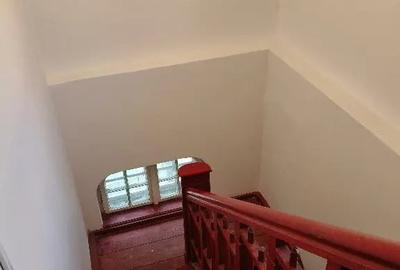 Apartament cu 3 camere decomandat în Predeal - 9