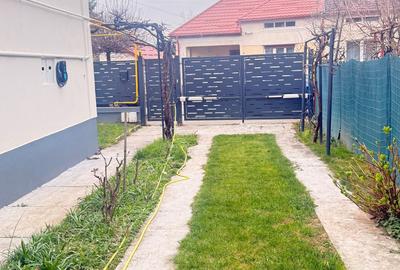 Duplex cu 3 camere cu Canalizare în Central - 2