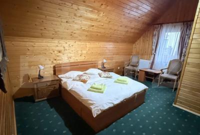 Casă cu 7 camere cu Canalizare în Central - 3