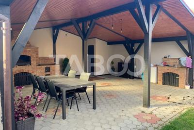 Casa cu 5 camere construita in 2012 in zona Vasile Aaron din Sibiu - 17