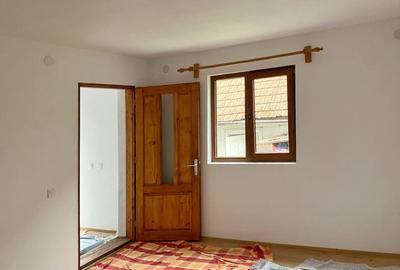 Casă individuală cu 4 camere cu Canalizare în Cernatu - 6