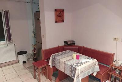 Apartament cu 3 camere semidecomandat în Fortuna - 9