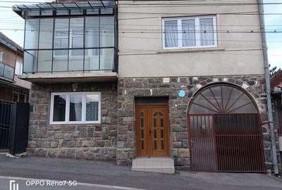 CASĂ VILĂ DE INCHIRIAT - LOCUINȚĂ - BIROURI - AFACERE - 3