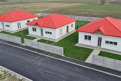 Casă cu 4 camere în Domnești - 3