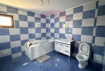 Casă cu 4 camere cu Teren 917 Mp în Nămoloasa - 9