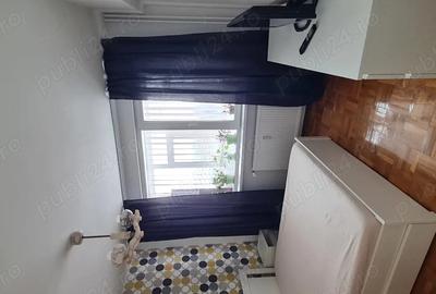 Apartament cu 2 camere semidecomandat în Progresul - 10