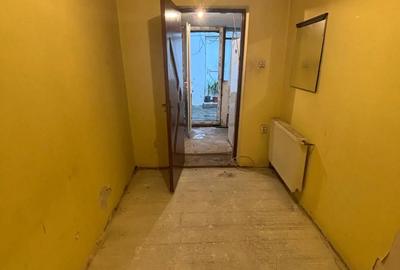 Casa ( curte comuna ) Fainari - Bucur Obor - 1