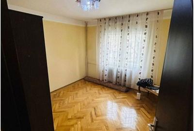 Garsonieră decomandată în Rogerius - 12