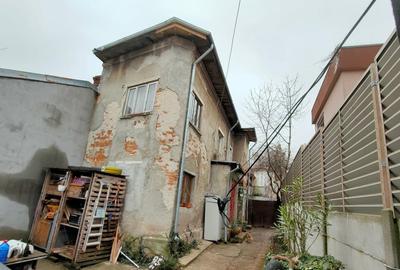 Casă individuală cu 2 camere cu Teren 115 Mp în Tei - 1