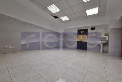 VANZARE SPATIU COMERCIAL | 15 CAMERE | ZONA UNIRII - 30