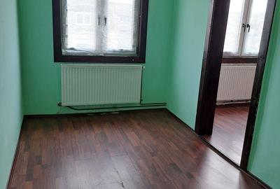 Apartament cu 2 camere semidecomandat în Solidarității