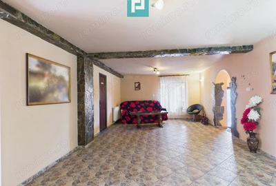 Pensiune la Or?i?oara - 4