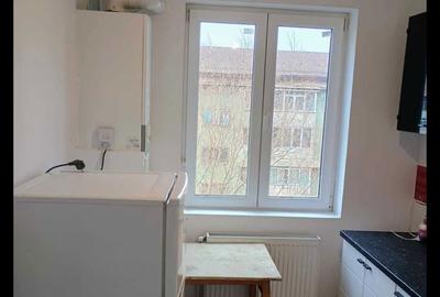 Apartament cu 3 camere decomandat în Central - 6