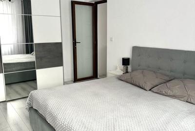 Apartament cu 3 camere decomandat în Central - 1