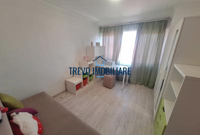 Apartament cu 3 camere semidecomandat, mobilat în Zorilor - 4
