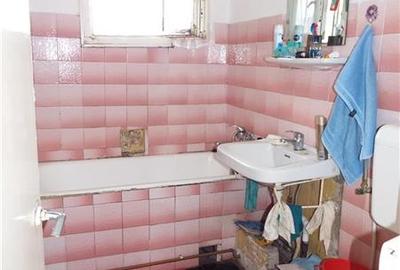 URGENT!!!OCAZIE!!! Apartament 3 camere, decomandat, Alfa. PRET REDUS!!! - 4