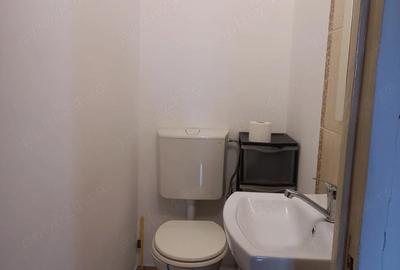 Apartament cu 4 camere decomandat în Central - 8