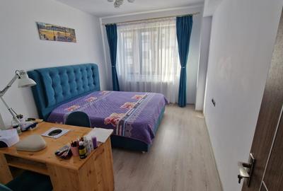 Apartament cu 3 camere decomandat în 13 Decembrie - 3
