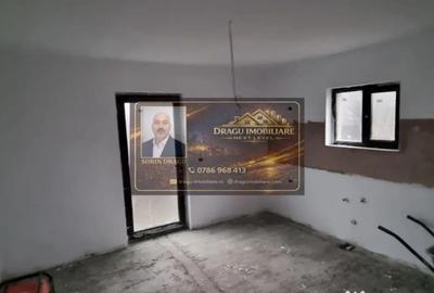 Casă cu 5 camere cu Teren 504 Mp în Sud - 3