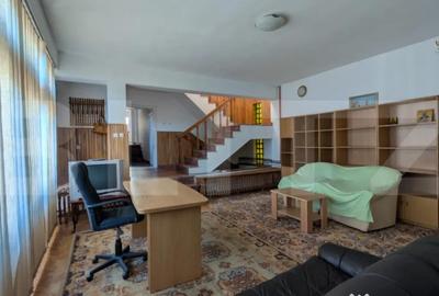 Casă cu 4 camere cu Teren 200 Mp în Cetate - 12