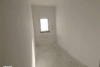 Casă cu 4 camere cu Teren 300 Mp în Central - 2