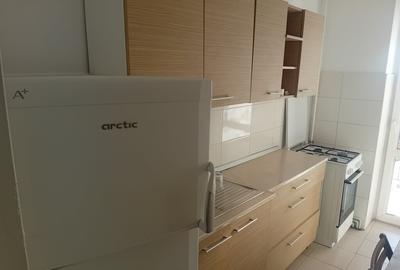 Apartament 2 Camere CENTRAL 48mp etaj 3 semimobilat centrala termopan - 2