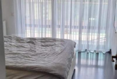 Apartament cu 2 camere semidecomandat, mobilat în Răcădău