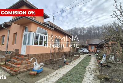 Casă cu 4 camere în Cârbești - 5