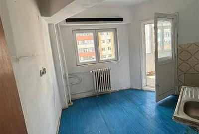 Apartament cu 2 camere decomandat în Tei - 3