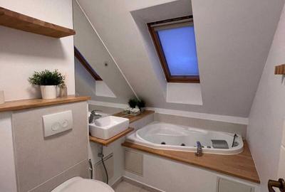 Apartament cu 3 camere semidecomandat în Central - 8