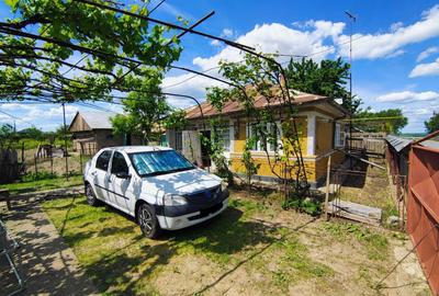 Casă cu 3 camere în Central - 1