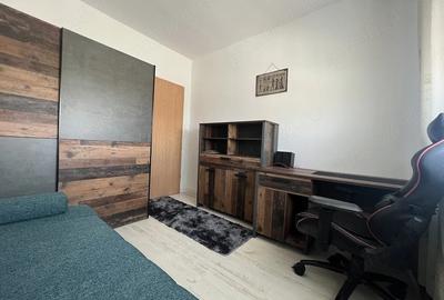 Apartament cu 3 camere semidecomandat în Central - 8