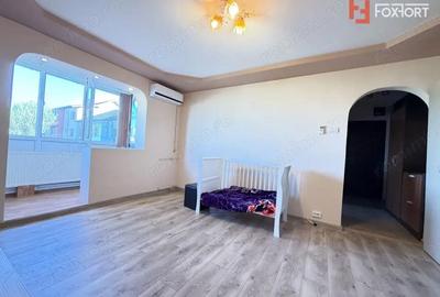 Apartament cu 2 camere semidecomandat în Lipovei
