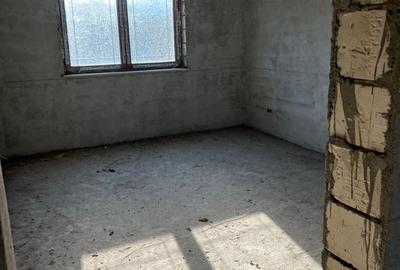 Casa cu teren 2000mp / Alunu - Valcea - 8